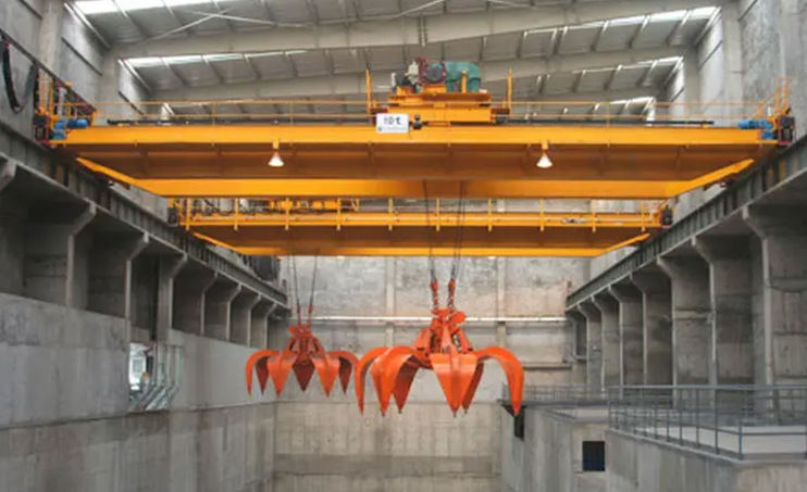Grab Bucket EOT Crane