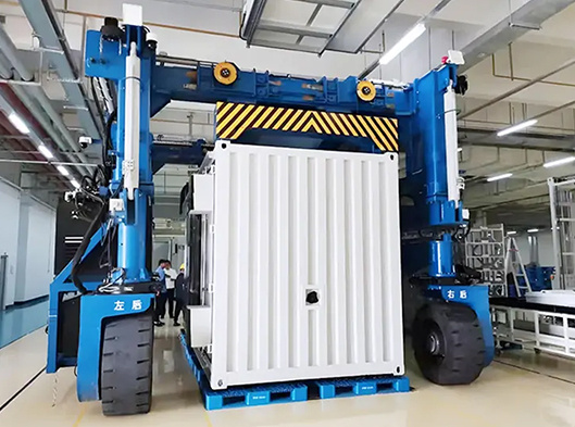Container Straddle Carrier Crane