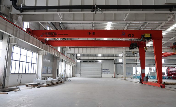 BMH Single Girder Semi Gantry Crane