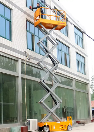 Self Propelled Scissor Lift Platform